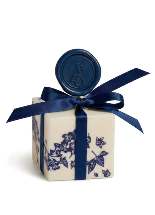 Veilwood Ornamenta Cube Candle