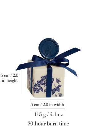 AromaStylist Ornamenta Cube Candle size guide — 5 cm / 2.0 in height and width, 115 g / 4.1 oz, 20-hour burn time